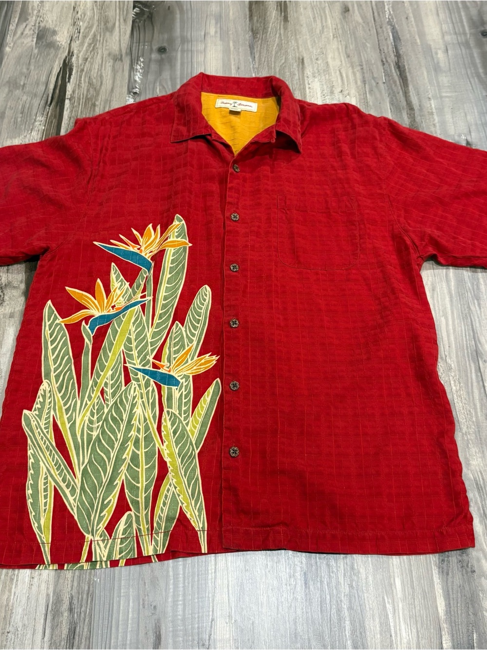 Tommy Bahama Red 100 % Silk Birds Of Paradise Hawaiian Shirt SZ M